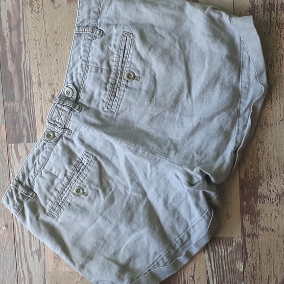 COPY - BUNDLE ONLY GAP Shorts - Picture 2 of 2